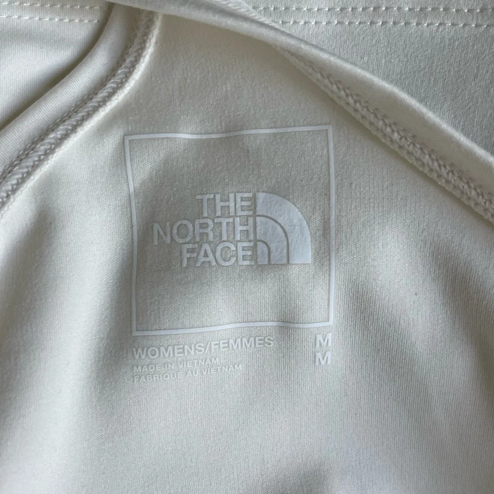 THE NORTH FACE Dune Sky Performance Tank Moisture Wicking Off White NWOT Medium - Picture 9 of 12